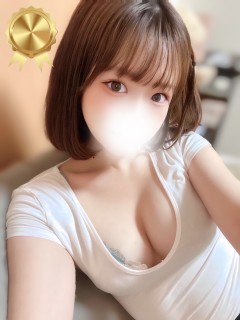 月野ひな